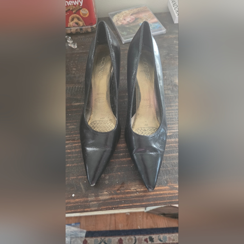 Connie Pointed Black Heel
